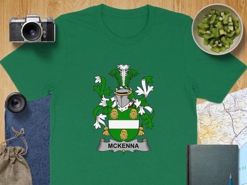 Family Crest Design Coat of Arms Green and White T-Shirt - 第 19/28 張圖片
