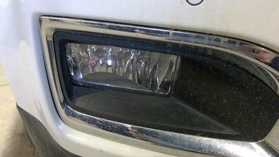 Passenger Corner/Park Light Fog-driving Fits 15-20 SUBURBAN 1500 1044859