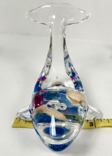 Souvenir con peso in carta balena riempita d'acqua acrilica - Foto 6 di 7