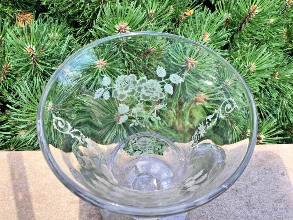 Rare Fostoria Midnight Rose Etch  7 1/8” VASE ON #2467 Blank Elegant Depression - Image 3 of 4