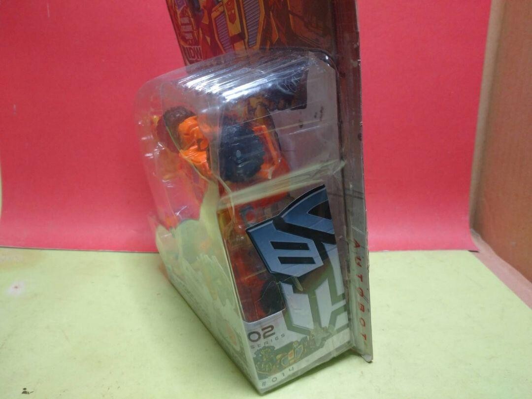 Extremely rare Unopened Transformers Generations Autobot Scoop | eBay