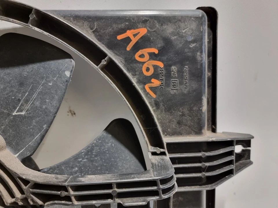 Motor ventilador radiador Nissan X-Trail 2.2 2006 MK1 T30 Facelift OEM Foto 2 de 4