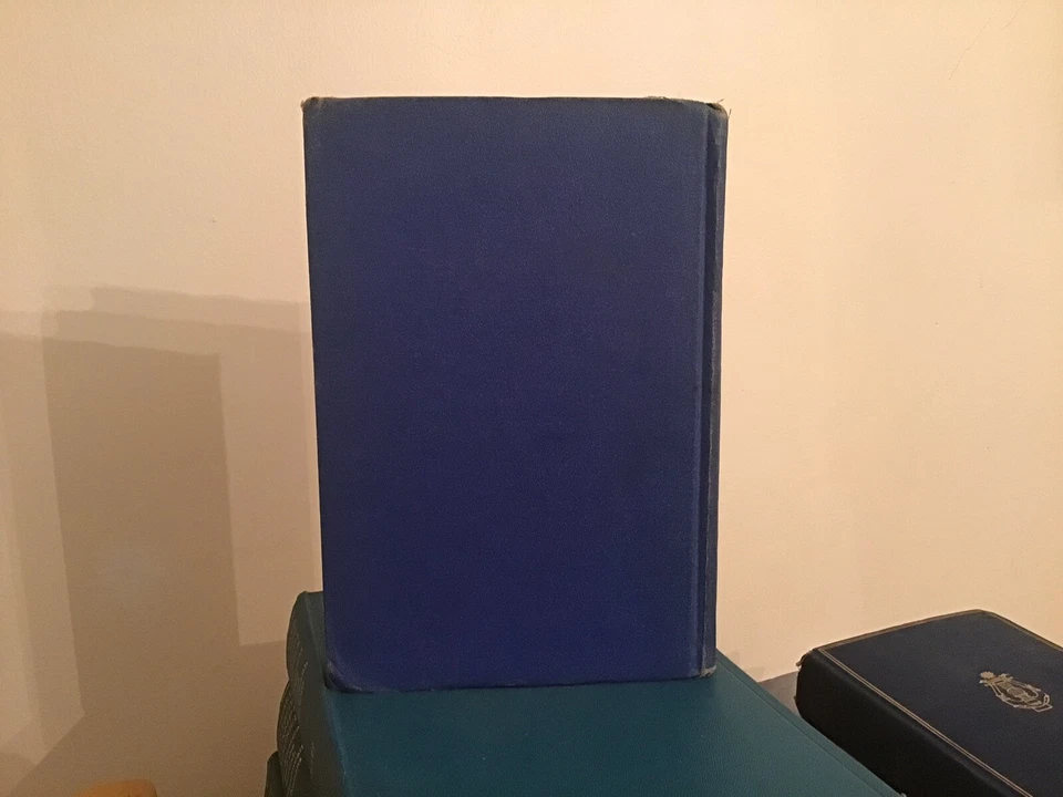 20,000 Leagues Under The Sea by Jules Verne, HC, Co. 1917, Grosset and Dunlap - Image 3 of 4