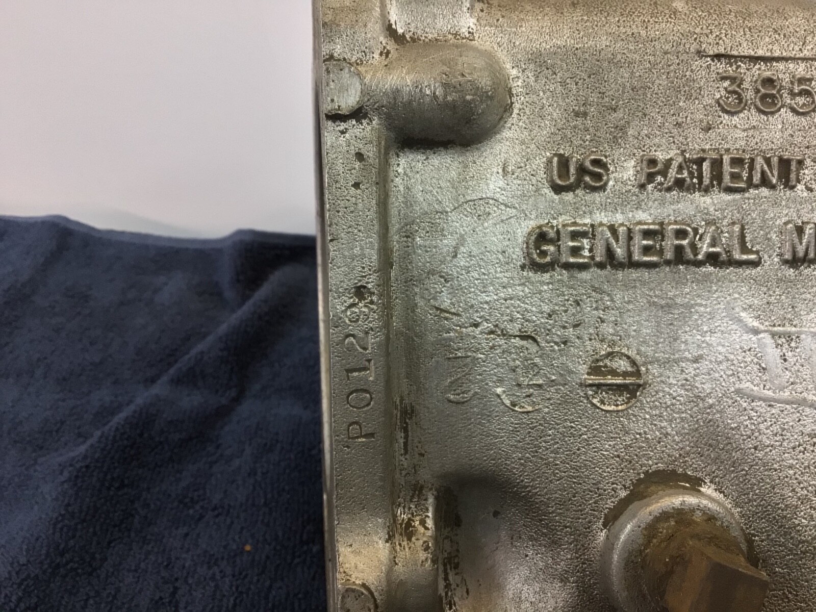Muncie 4 Speed Transmission Main Case 3851325 M20 M21 for sale 