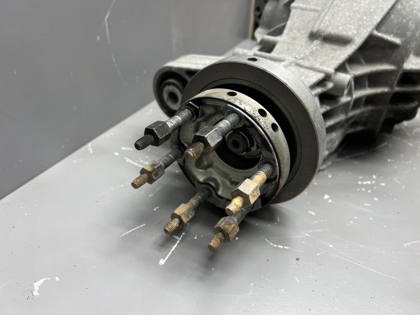 ⭐️2017 - 2020 MASERATI LEVANTE 3.0L AWD REAR DIFFERENTIAL AXLE CARRIER *8K* OEM