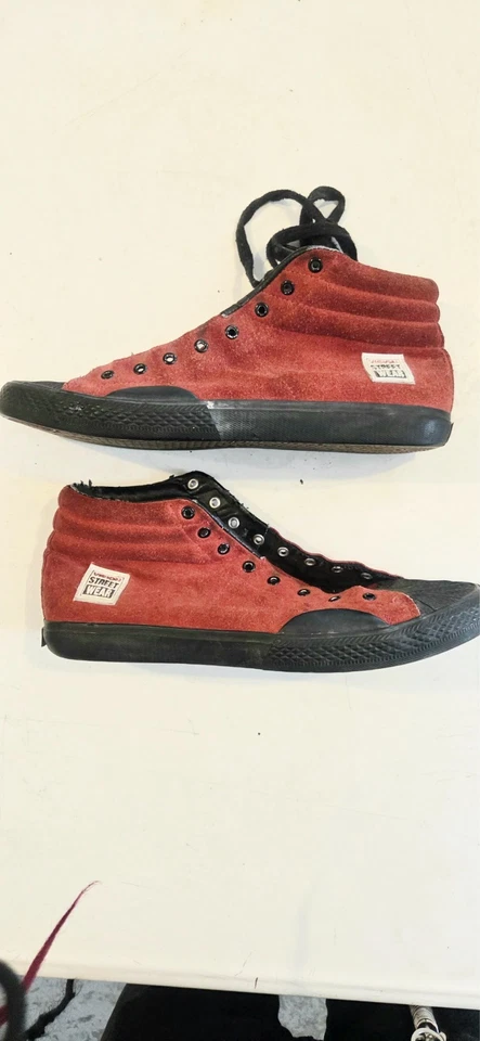 Vintage Vision Street Wear Men's Suede Hi Top Retro RED Skate Shoe Size US 11 - Image 4 of 4