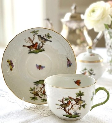 Herend Hungary RO Rothschild Bird Espresso Cup Saucer Set Pearl Necklace Motif 9