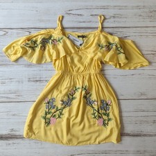 Boohoo Cold Shoulder Embroidered Skater Dress Lemon Yellow sz 4 New with Tags