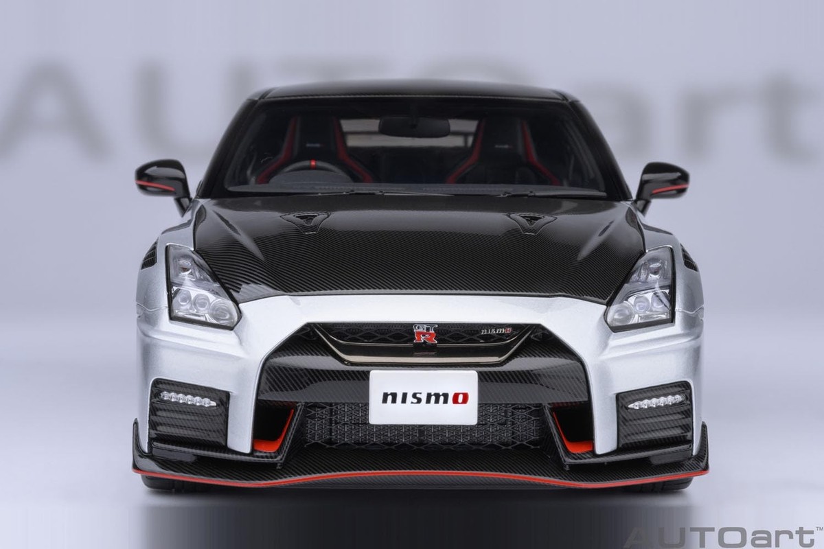 AUTOart 1/18 Nissan GT-R (R35) Nismo Special Edition