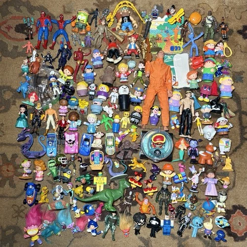 Vintage Action Figures Toys Lot Mixed Marvel Figurines 80’s 90s 2000s Disney FP