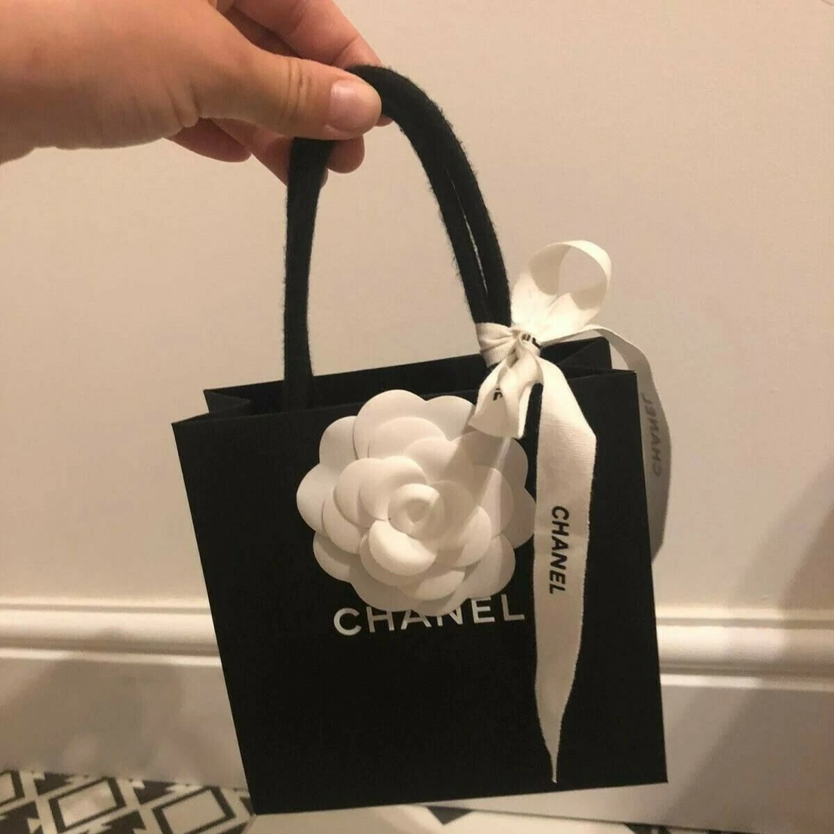 CHANEL Empty Gift Packaging Bundle Small Gift Bag Flower Ribbon