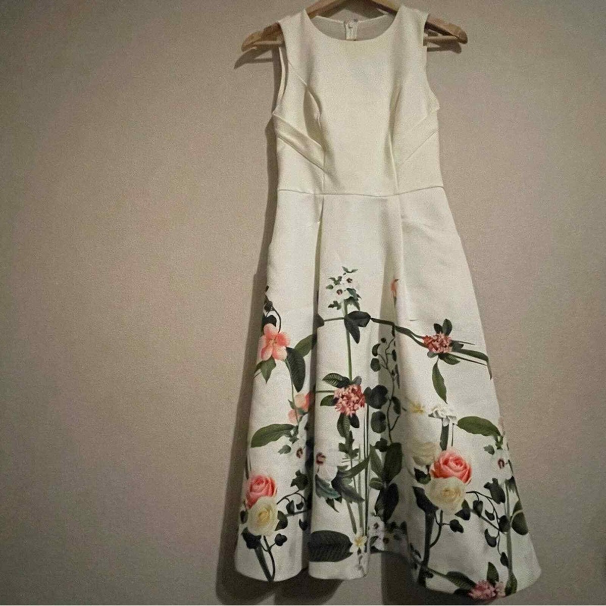タグ付きTED BAKER KAROLIE Secret Trellis' Ted Baker, Karolie Secret Trellis Dress US Size 2 | eBay