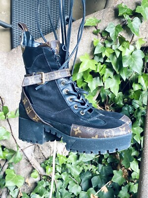 Louis Vuitton Laureate Boots 38.5 Original Top Zustand NP1290  Iconic LV 