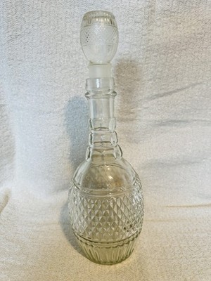Vintage Diamond Cut Glass Decanter MD 1975 Mogen David Bar Wine - Whiskey Bottle