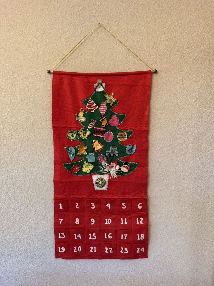 De Colección Sultana Fieltro Calendario de Adviento Árbol de Navidad - Todos los Adornos de Lentejuelas Hechos a Mano Foto 4 de 4