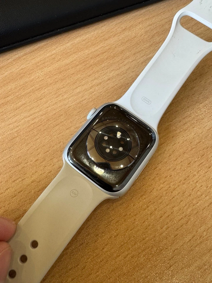 Apple Watch Series 8, Foto 4 von 5