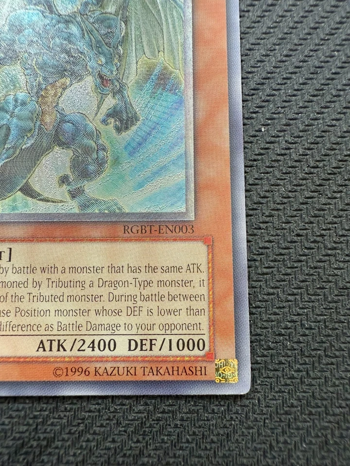 Strong Wind Dragon (UTR) RGBT-EN003 1st Edition Ultimate Rare Yu-Gi-Oh! - Image 2 of 4