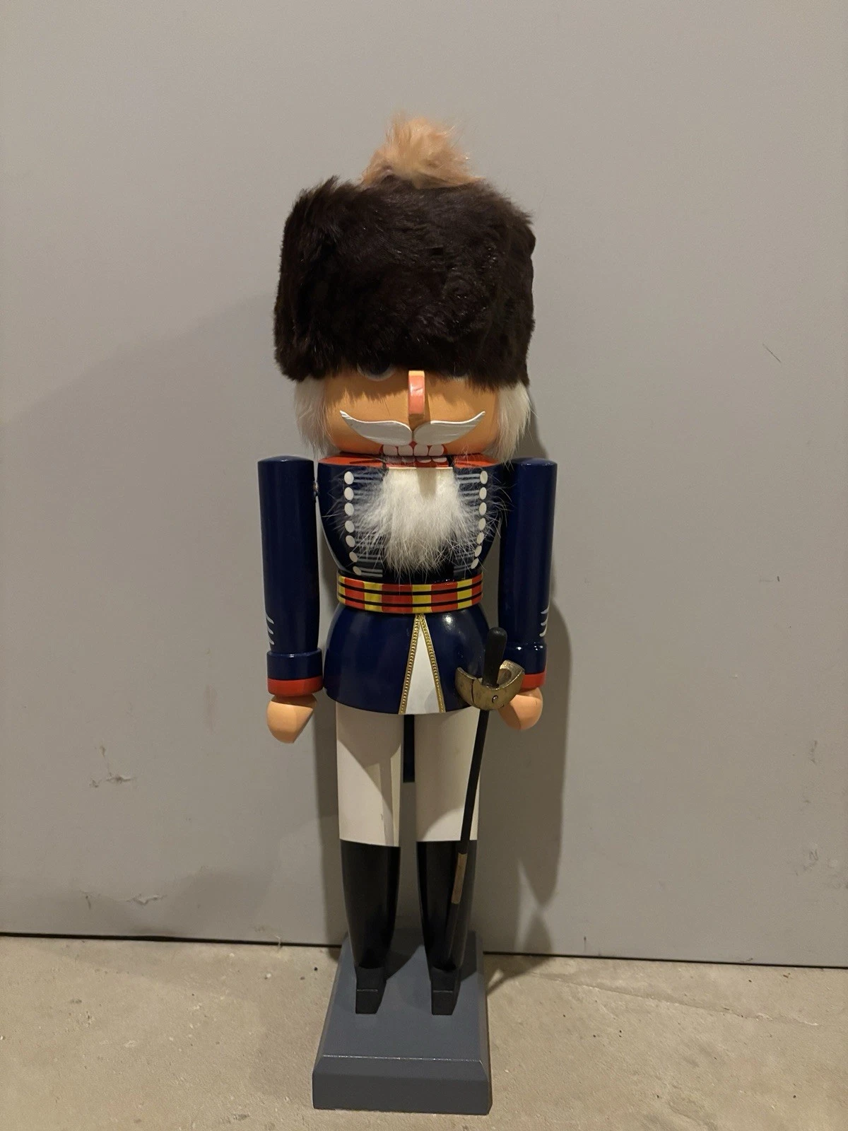 1988 German Wooden British Hussar Nutcracker – Hand Painted – Made in Germany