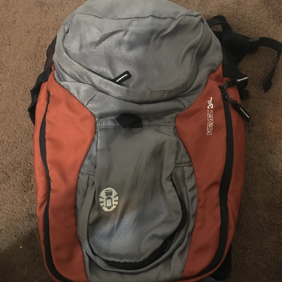 Рюкзак гидратационный Coleman REVEL 34 л с сумкой для воды бег походный рип - Изображение 2 из 4