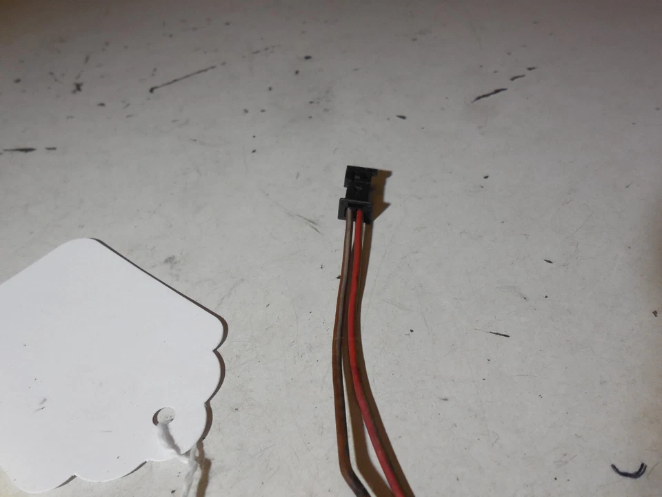 Wiring Connector Pin Pigtail 0305452828 97–02 Mercedes Benz W208 CLK320 CLK430 - Image 4 of 4