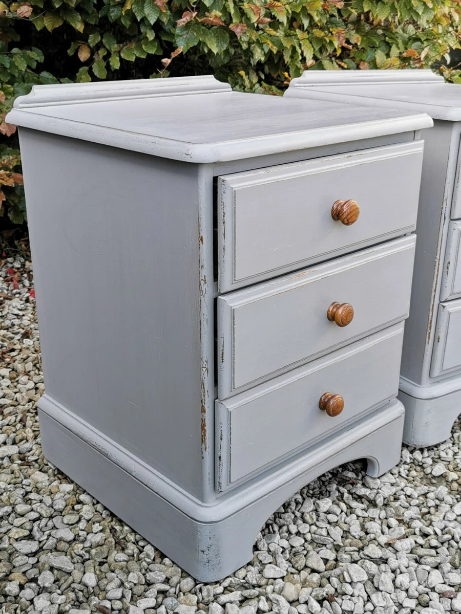 LIGHTLY DISTRESSED HAND PAINTED SOLID PINE DUCAL BEDSIDE DRAWERS