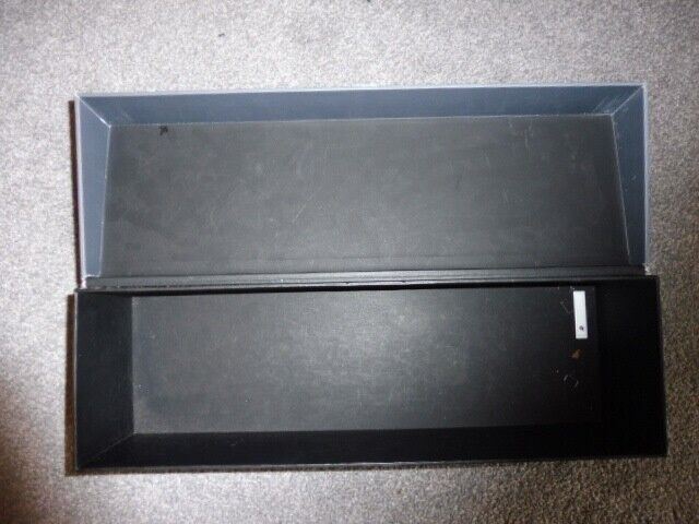 Picture 4 of 8
