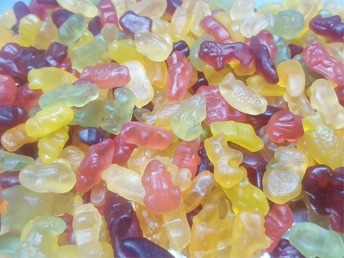 Safari Animal Sweets | Gummy Giraffe Monkey Lion Shaped Sweets | Kids Party - Picture 3 of 4