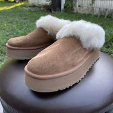 UGG W Tazzelle Women's Brown Shearling Slip-On Fur Trim Platform Slippers Size 8