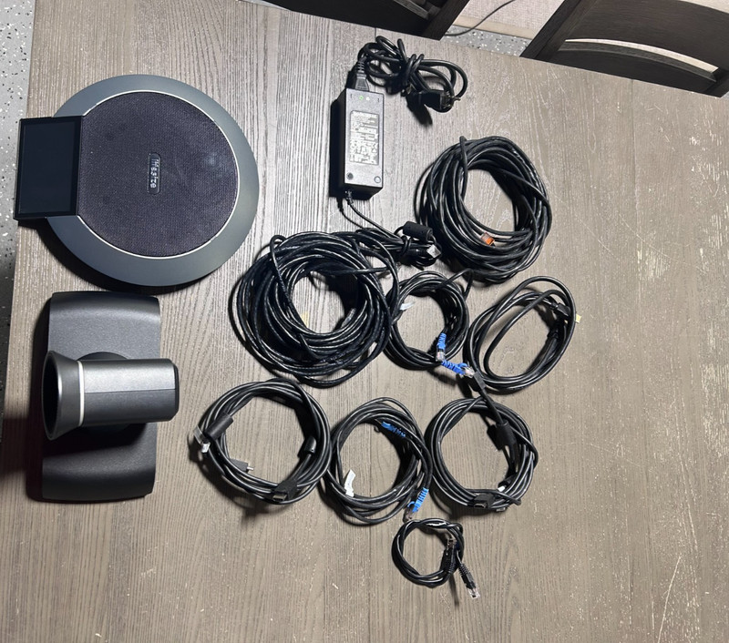 LifeSize Icon 700 Video Conferencing-LFZ-036. and Phone HD-LFZ-021 POWER CORDS!!