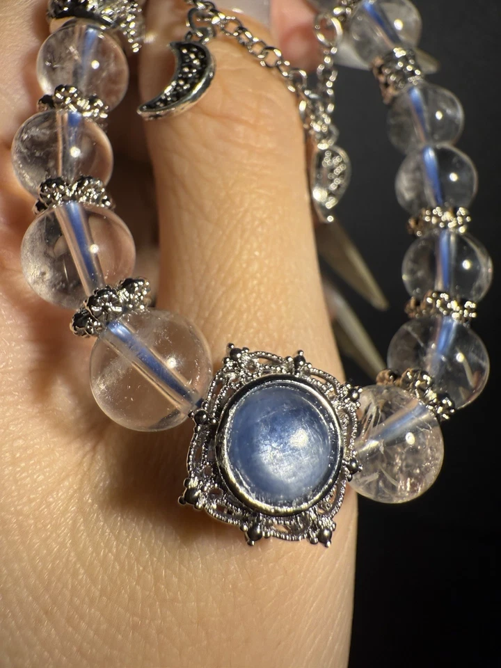 Pulsera única de cristal transparente de alta calidad de 9,2 mm con dije de cianita azul Foto 4 de 4