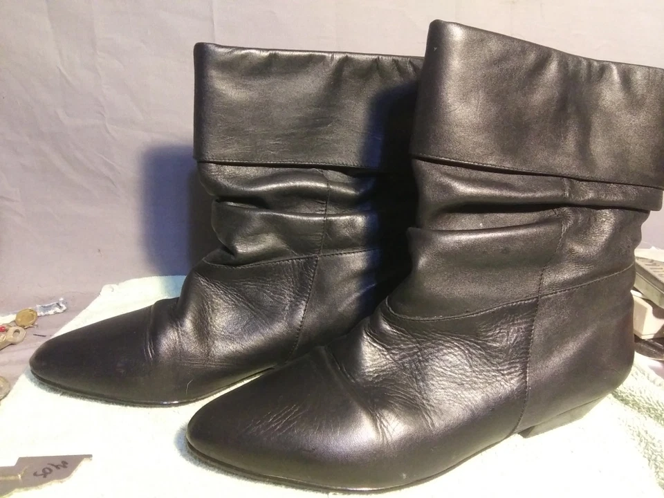 Vintage  Danexx Women's 8.5  Lined Boots  Y2K - Image 2 of 4