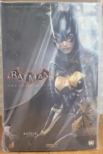 New Hot Toys  Hot Toys VGM40 BATMAN: ARKHAM KNIGHT 1/6 BATGIRL in stock