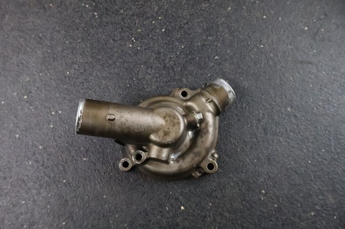 KAWASAKI 2001 ZX900 ZX9R NINJA ENGINE CRANKCASE WATER COOLANT PUMP COVER CAP