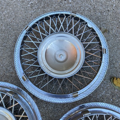 Special Edition Plastic Chrome Spoke Hubcaps Lot Of 3 — KT-204 13” - Picture 8 of 8