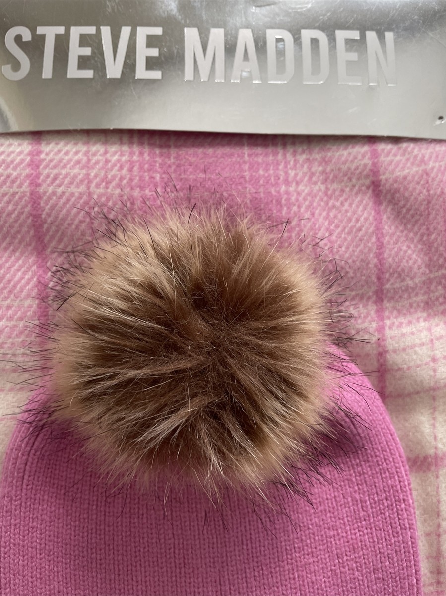 Steve Madden Pink Beanie Hat & Pink Plaid Fringed Scarf Set  display picture 3