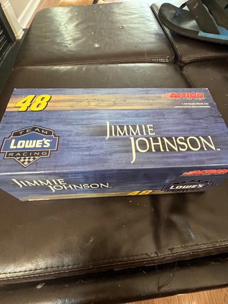 🔥Jimmie Johnson #48 Action 1:24 Scale Collectible. New!