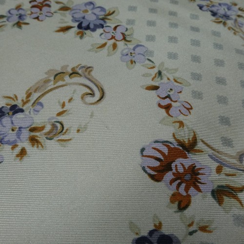 LAURA ASHLEY Flower Gray Silk Scarf Scarves 34.5" X 35" O640 - Picture 10 of 15