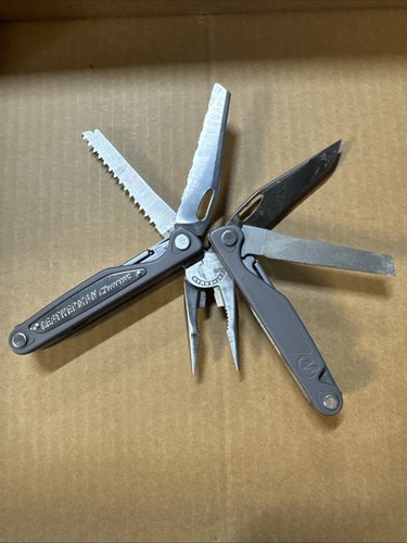Leatherman Charge Titanium Multitool!  Fast Nagelneu - Bild 2 von 4