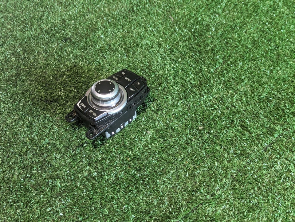 11-16 BMW X3 528i 535 iDrive Navigation Controller Media Switch 65829253944 - Image 4 of 4