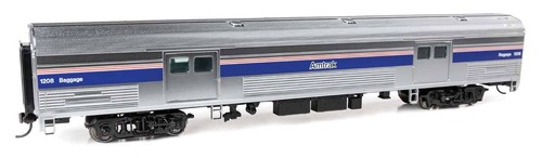 Walthers 920-13079 HO Amtrak Phase IV 73' Budd Gepäckwagen fahrbereit #1208 | Zustand: New