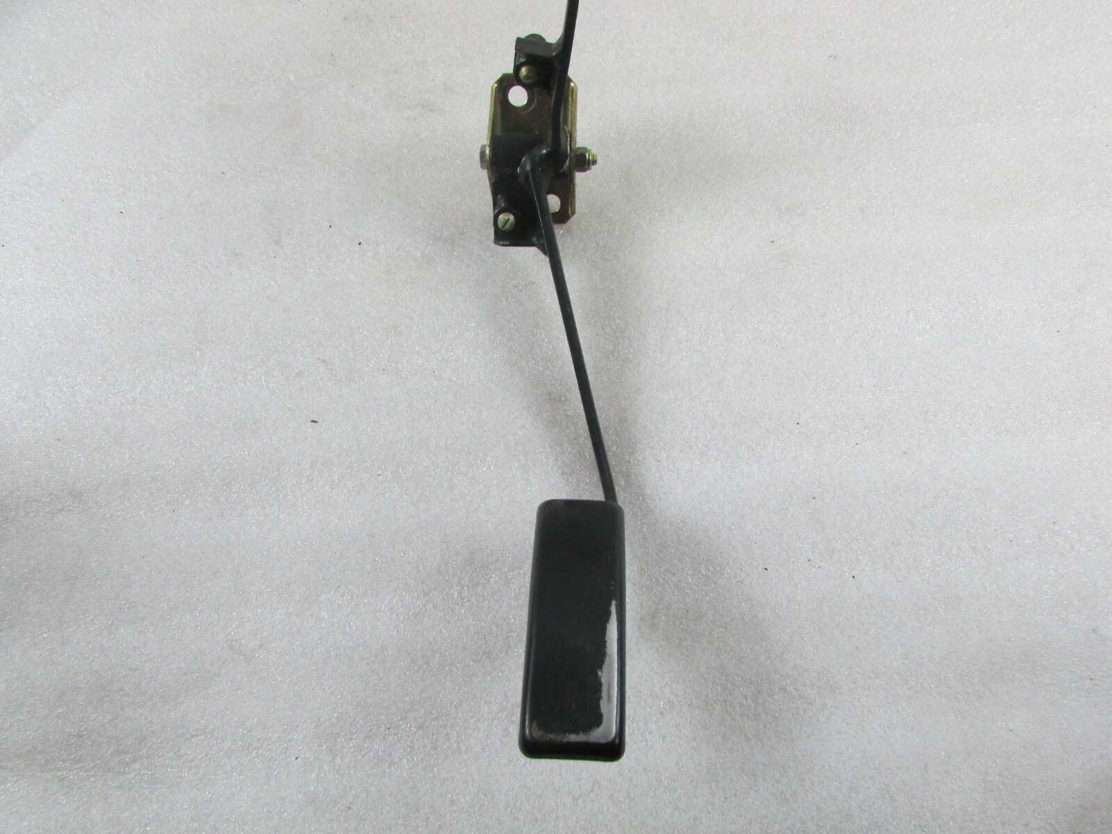 Ferrari 456, Gas Pedal, Used, P/N 174556