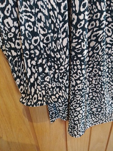 Ladies Size 24 Lipsy Top Still With Labels Never Been Worn - Picture 4 of 14