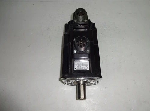 Yaskawa SGMS-10A6ABC Servo Motor SGMS10A6ABC