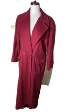 Vintage 1980 coat by Spiegel size 6 wine color 75% wool 25 nylon maxi Heavy