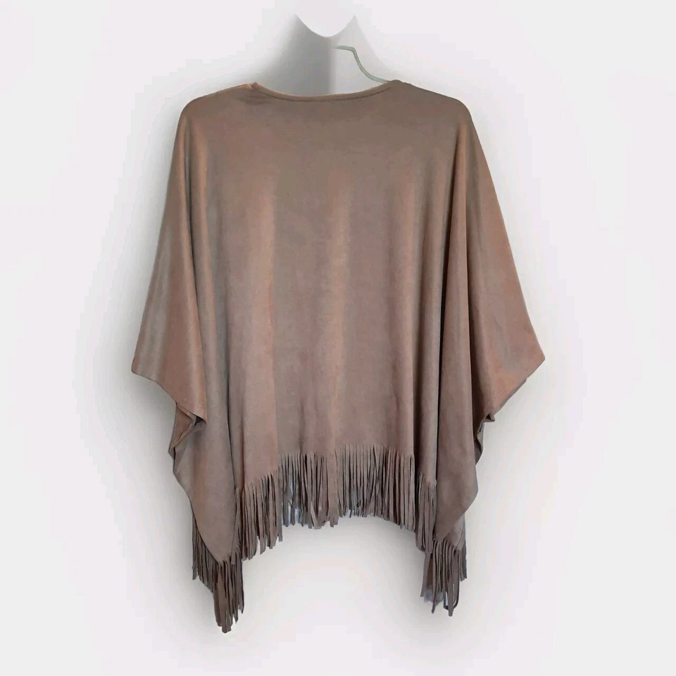 Poncho Karen Kane tamanho grande bronzeado bege macio camurça falsa franja L72551 tamanho M/G - Imagem 2 de 4