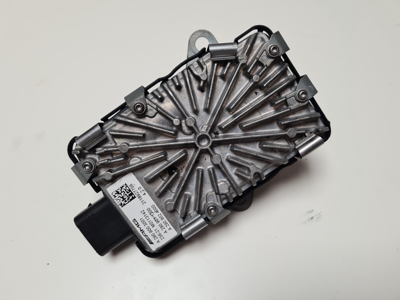 Original Mercedes Stellmotor Verteilergetriebe Längsmomentenmodul 