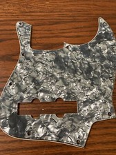 New Replacement 3 Ply black pearloid Pick Guard For Fender Jazz Bass Guitar