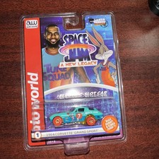 NEW - Auto World 1/64 1964 Chevrolet Corvette Grand Sport Space Jam Thunderjet