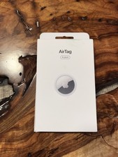 AirTag４個 Apple AirTag 4 Pack - Track Items with Precision Finding