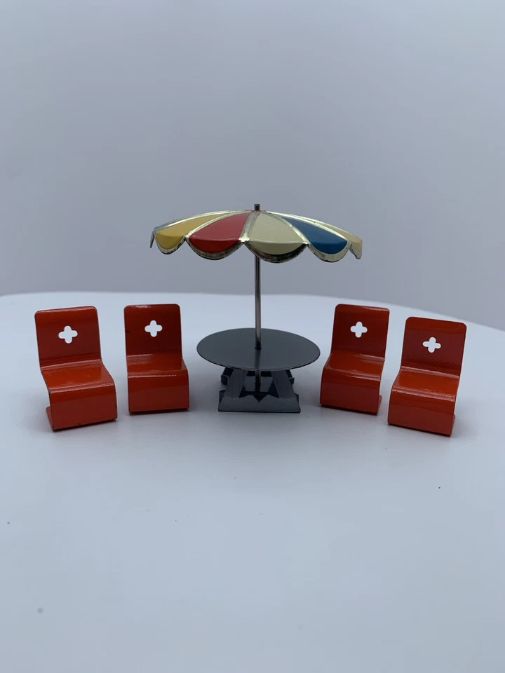 VINTAGE 1950'S SSS TIN FRICTION CADILLAC SEDAN with HOUSE TRAILER And... - Image 3 of 4